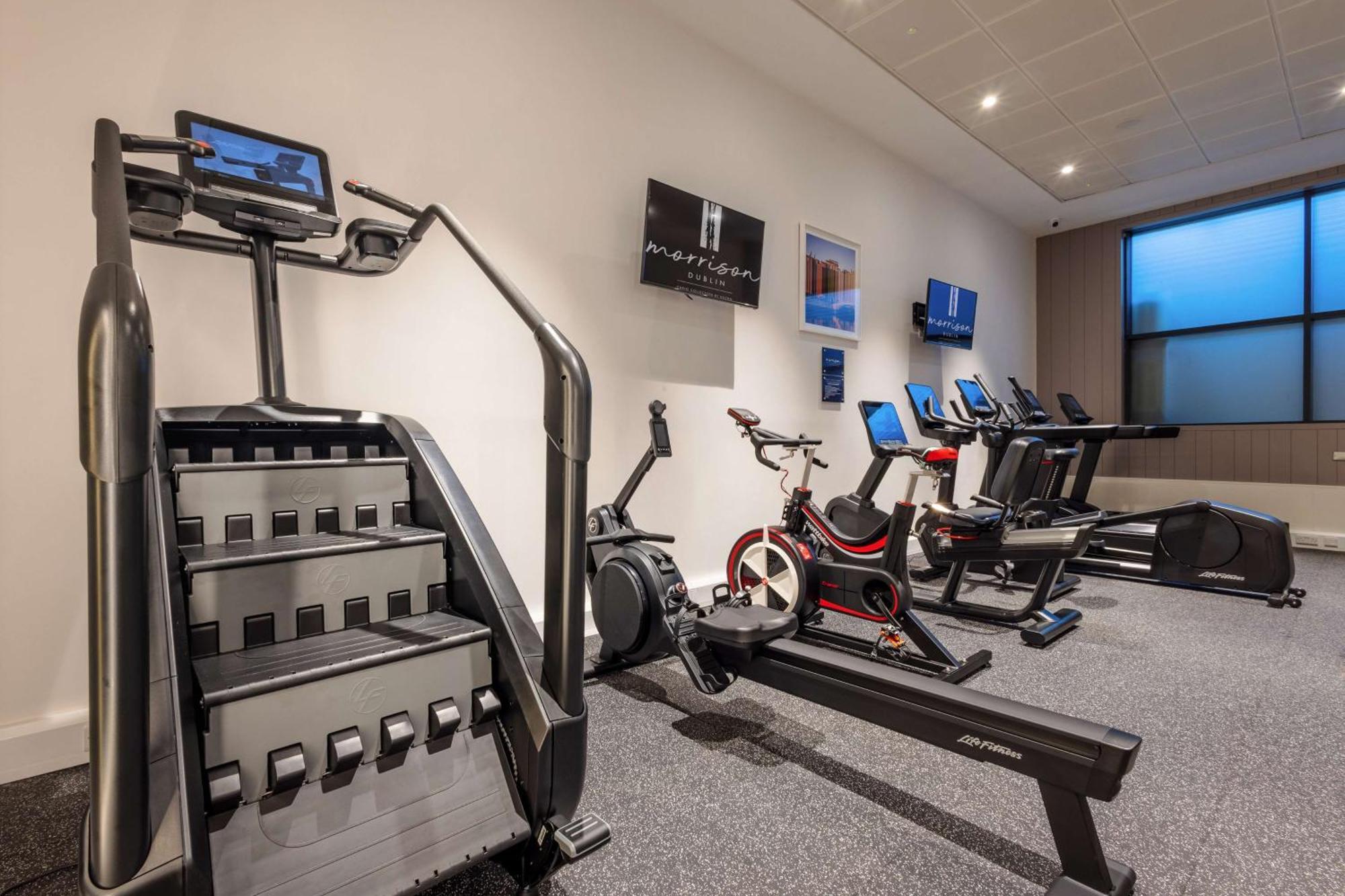 Готель The Morrison Dublin, Curio Collection By Hilton Екстер'єр фото The gym at the hotel
